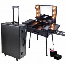 Professional Aluminium Lighted Mirror Rolling Makeup Train Trolley Case with Adjustable Stand Legs